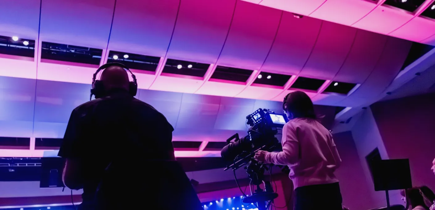 Planning Post in Advance or Fixing It After the Shoot: Which Serves a Programme